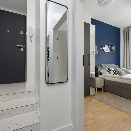 Comfortable For 4 Guests, Pet Friendly By Renters Διαμέρισμα *